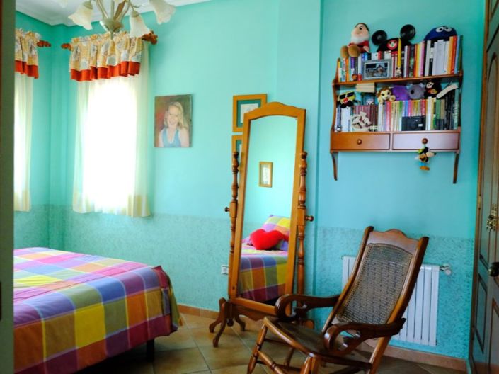 Image No.39-5 Bed Villa for sale