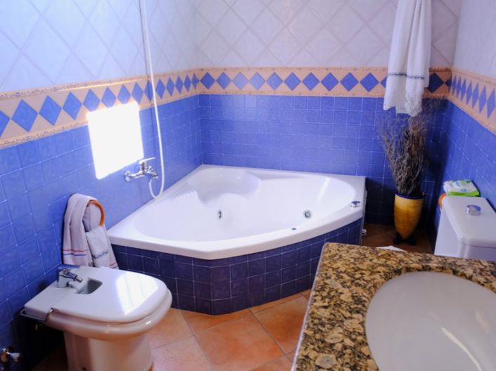 Image No.47-5 Bed Villa for sale