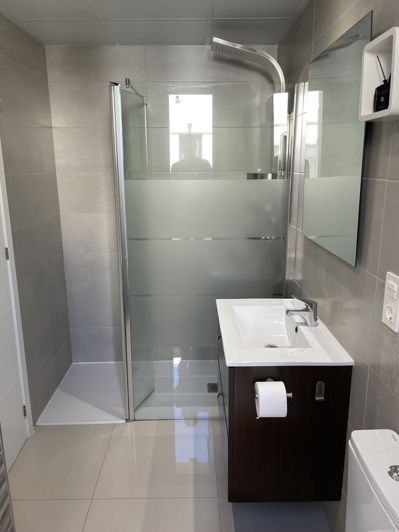 Image No.26-2 Bed Property for sale