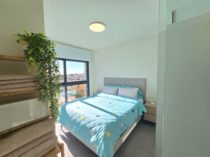 Image No.26-2 Bed Apartment for sale