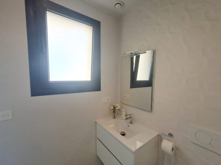 Image No.14-3 Bed Villa for sale