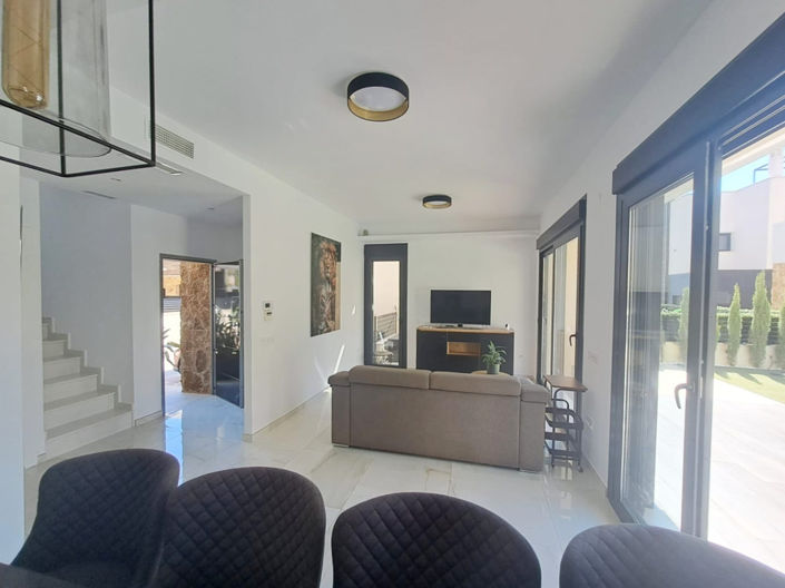 Image No.33-3 Bed Villa for sale