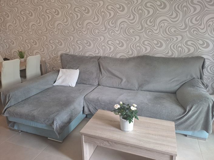 Image No.3-3 Bed Property for sale