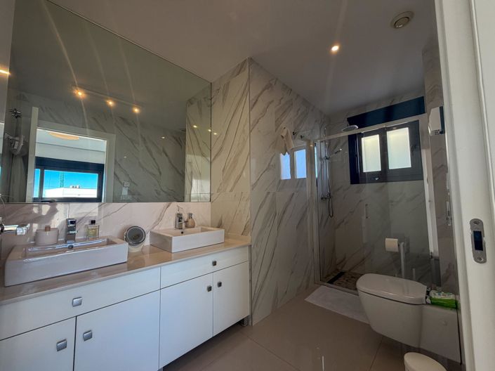 Image No.16-4 Bed Villa for sale