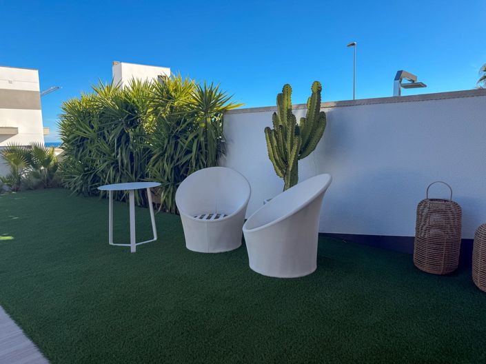 Image No.6-Villa de 4 chambres à vendre à San Miguel de Salinas