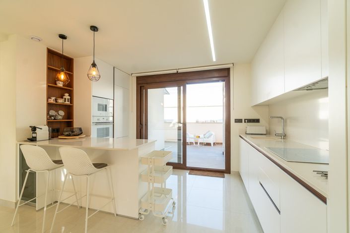 Image No.10-2 Bed Apartment for sale
