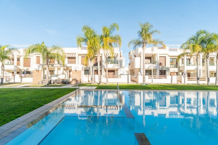 Image No.32-2 Bed Apartment for sale