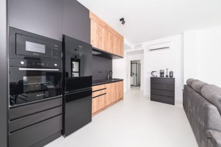 Image No.6-3 Bed Property for sale