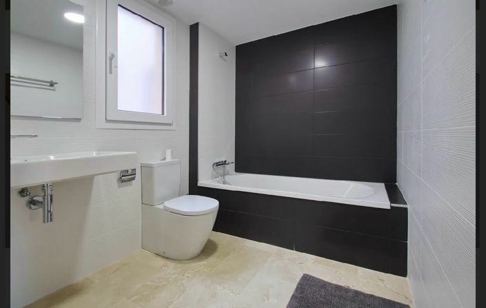 Image No.17-3 Bed Apartment for sale