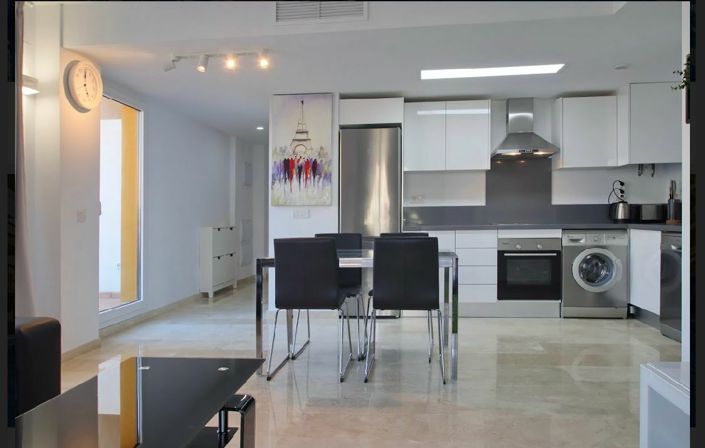 Image No.9-3 Bed Apartment for sale