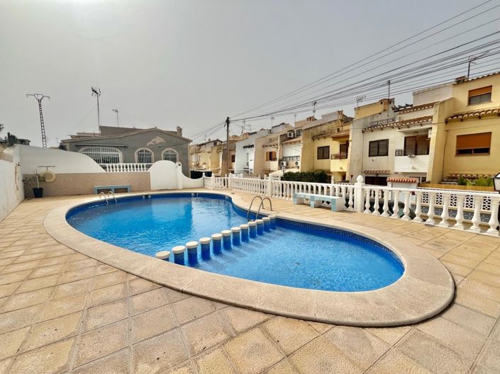 Image No.7-Villa de 2 chambres à vendre à Torrevieja