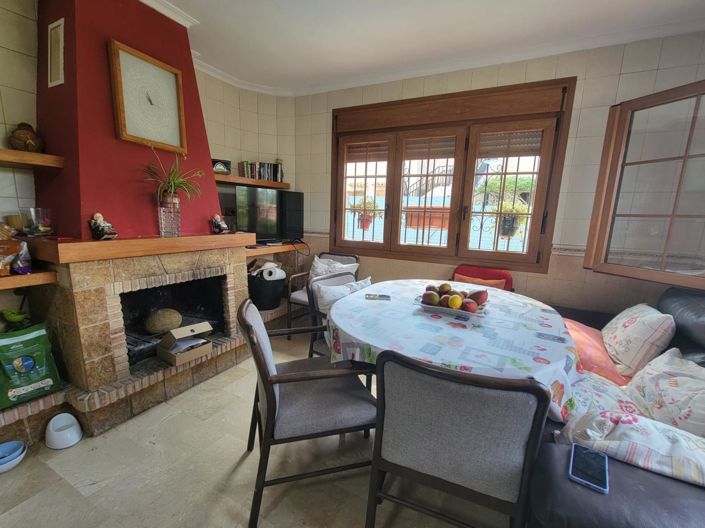 Image No.15-4 Bed Villa for sale