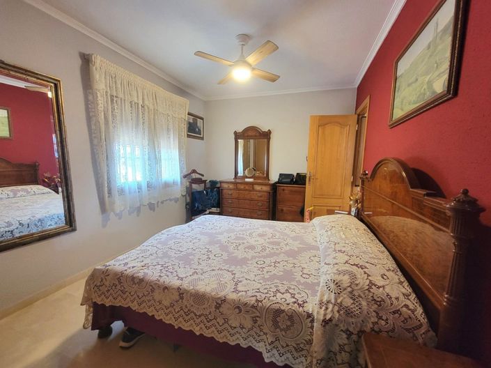 Image No.19-4 Bed Villa for sale