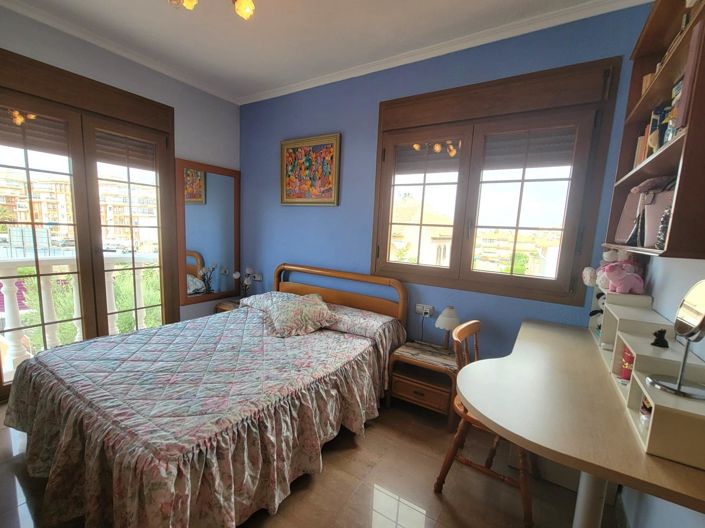 Image No.33-4 Bed Villa for sale