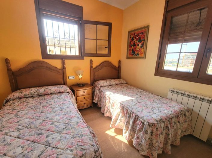 Image No.37-4 Bed Villa for sale