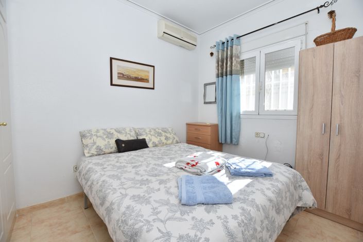 Image No.20-2 Bed Villa for sale