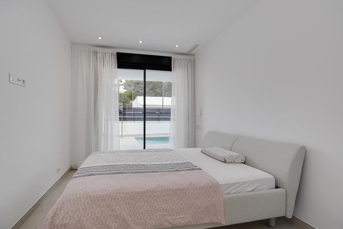 Image No.16-3 Bed Villa for sale