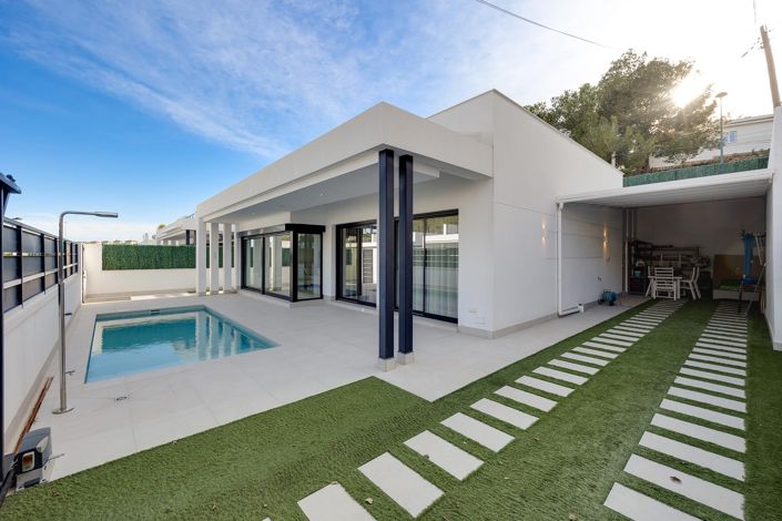 Image No.27-3 Bed Villa for sale