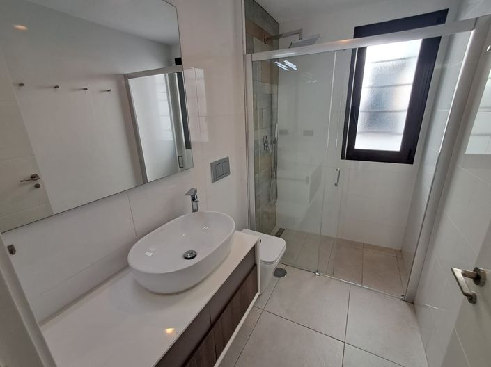 Image No.10-3 Bed Villa for sale