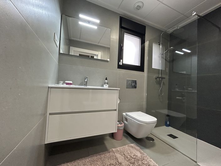 Image No.12-Villa de 5 chambres à vendre à Los Balcones