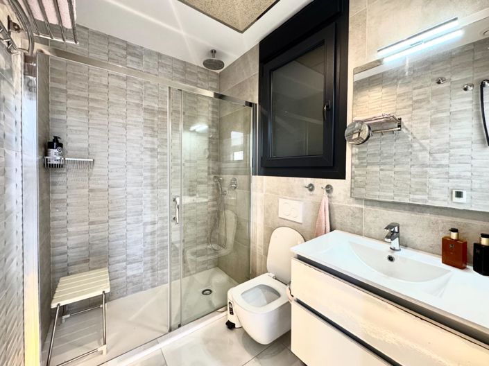 Image No.10-Villa de 4 chambres à vendre à Orihuela Costa