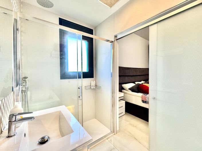 Image No.20-Villa de 4 chambres à vendre à Orihuela Costa