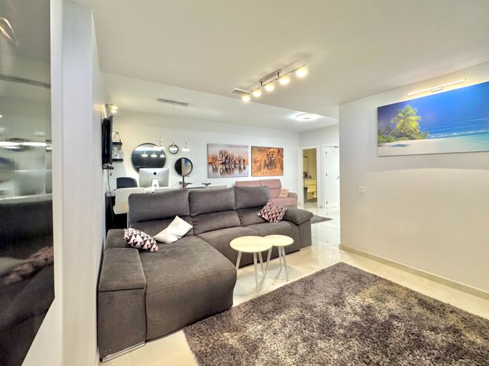 Image No.32-Villa de 4 chambres à vendre à Orihuela Costa