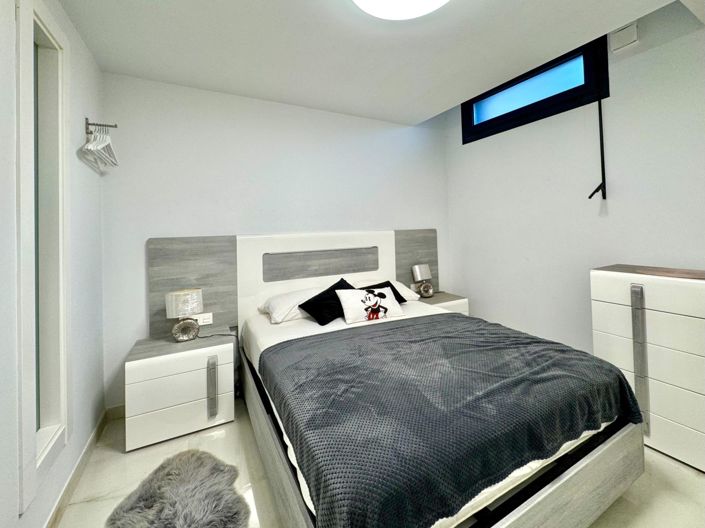 Image No.37-Villa de 4 chambres à vendre à Orihuela Costa