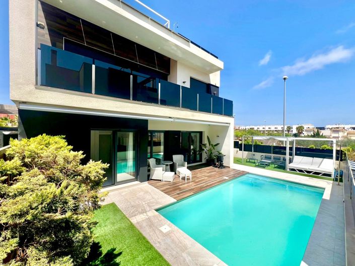 Image No.47-Villa de 4 chambres à vendre à Orihuela Costa