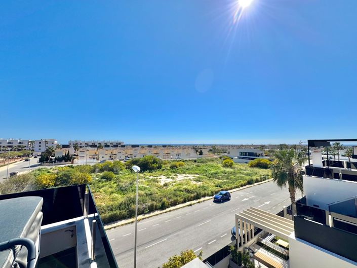 Image No.5-Villa de 4 chambres à vendre à Orihuela Costa