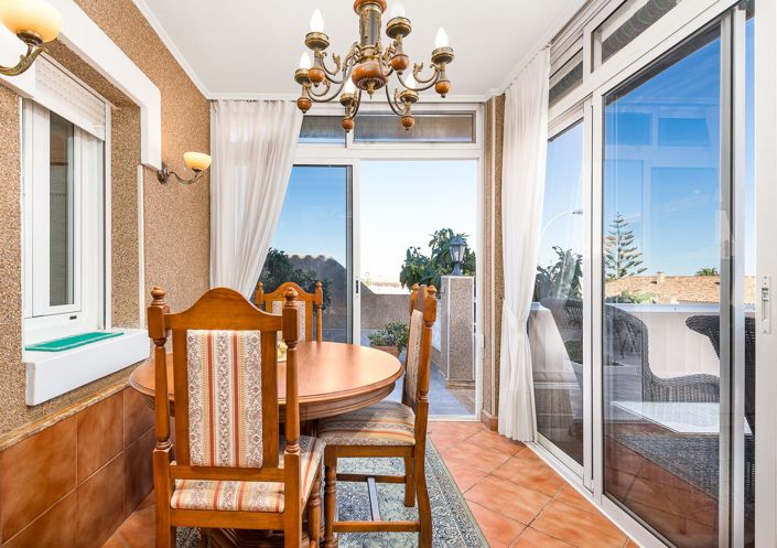 Image No.9-5 Bed Villa for sale