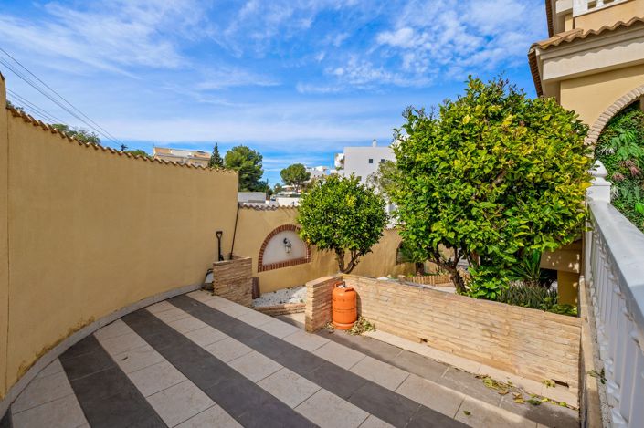 Image No.26-3 Bed Villa for sale