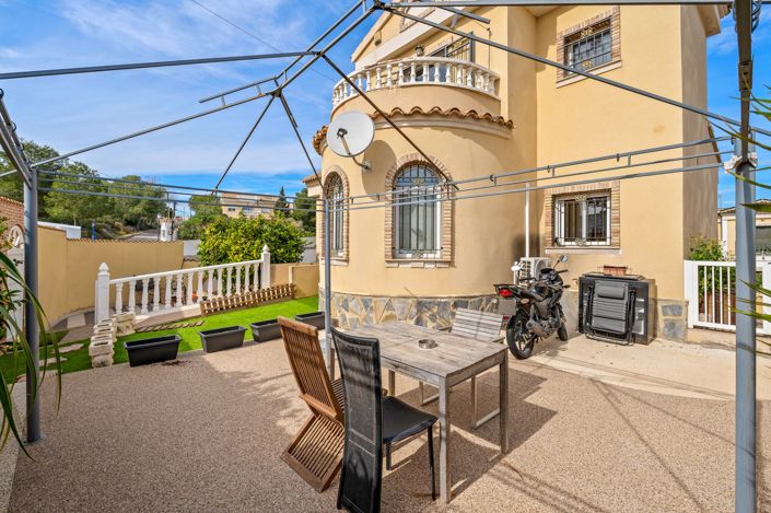 Image No.40-3 Bed Villa for sale