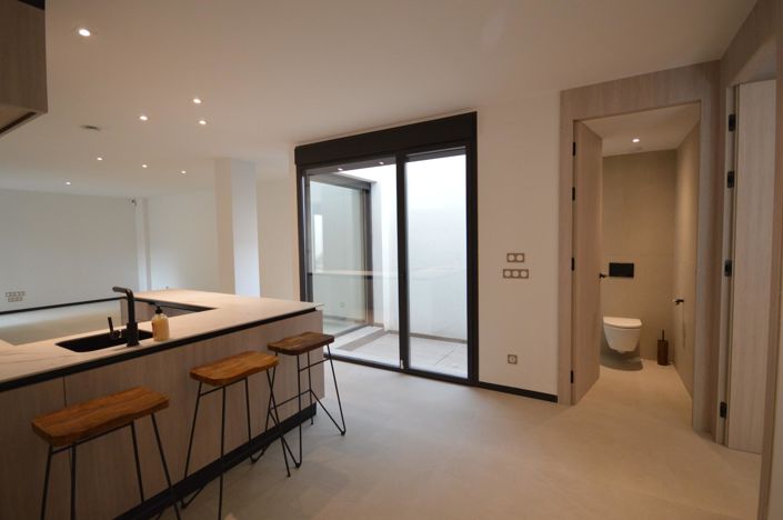 Image No.13-5 Bed Villa for sale