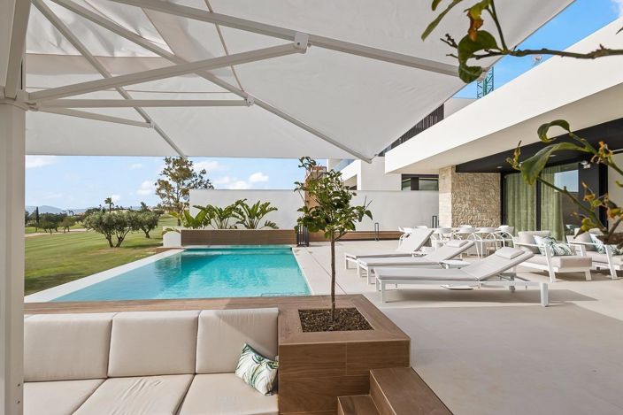 Image No.3-5 Bed Villa for sale