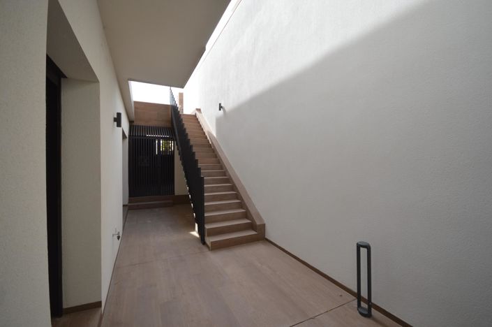 Image No.34-5 Bed Villa for sale