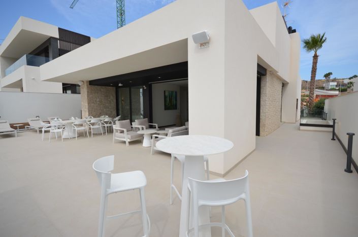 Image No.39-5 Bed Villa for sale