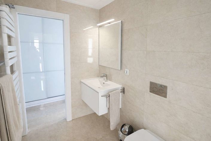 Image No.21-3 Bed Villa for sale
