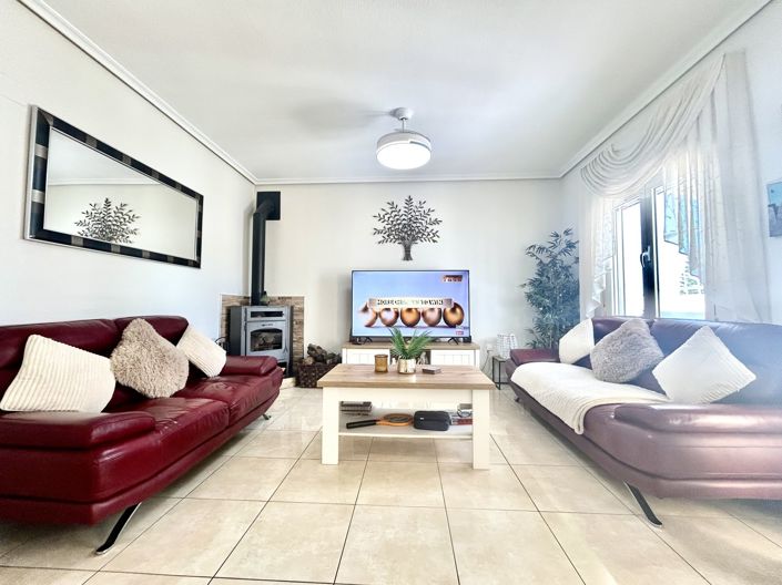 Image No.10-2 Bed Villa for sale