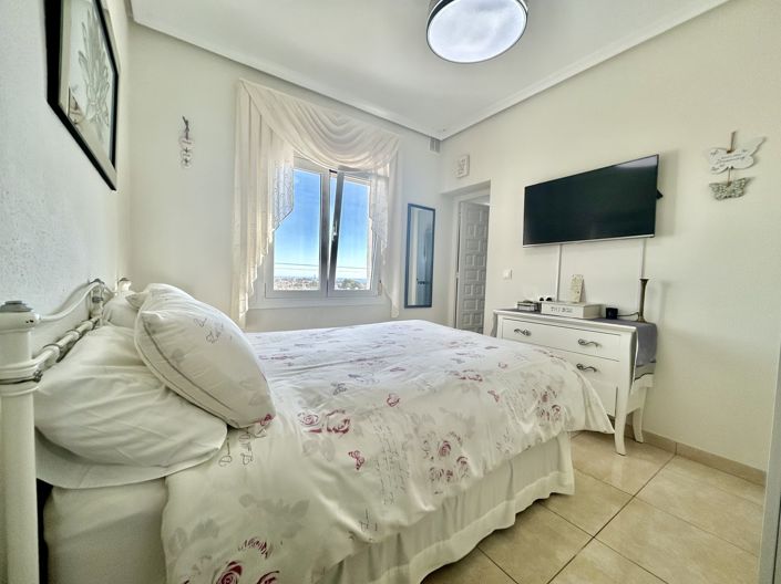 Image No.15-2 Bed Villa for sale