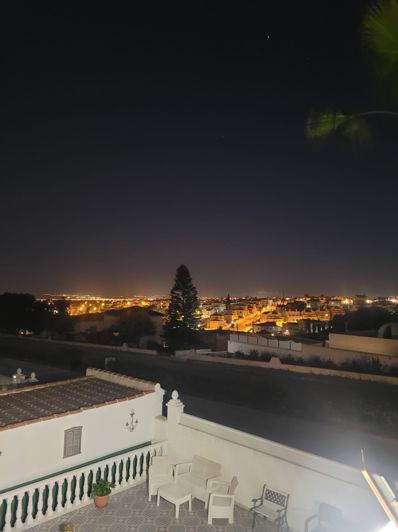 Image No.40-2 Bed Villa for sale