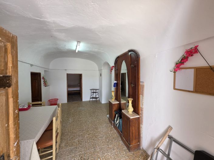 Image No.11-2 Bed Villa for sale