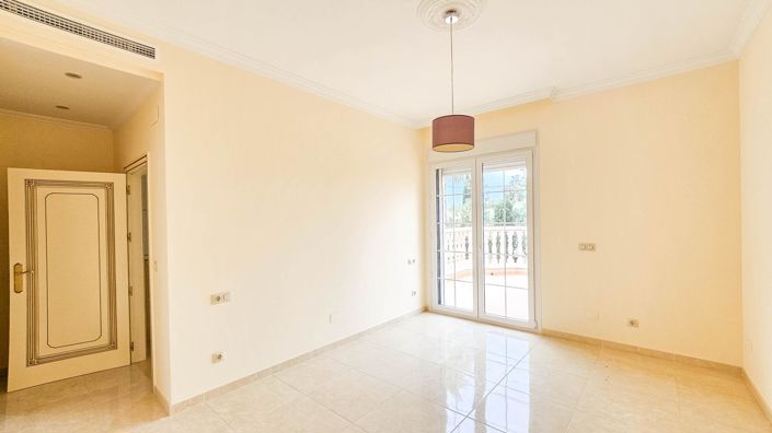 Image No.18-Villa de 7 chambres à vendre à Cabo Roig