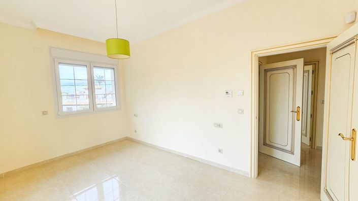 Image No.28-Villa de 7 chambres à vendre à Cabo Roig