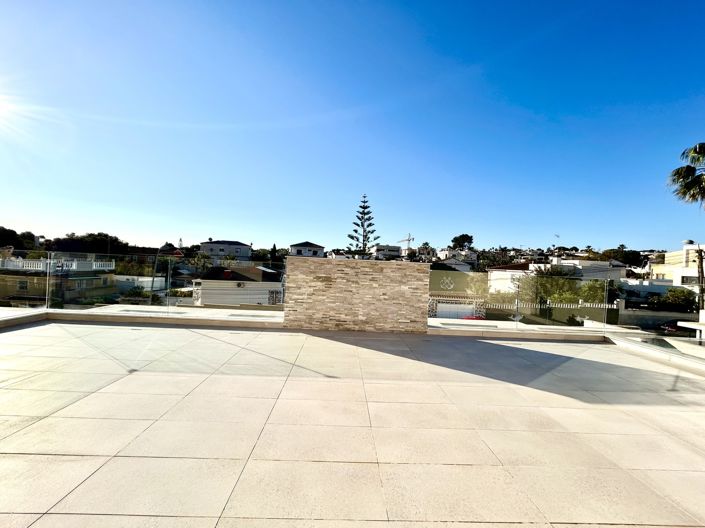 Image No.21-Villa de 5 chambres à vendre à Los Balcones