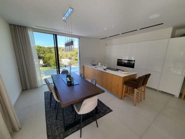 20260219113137000000img-20250116-wa0031