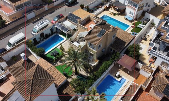 Image No.2-3 Bed Villa for sale