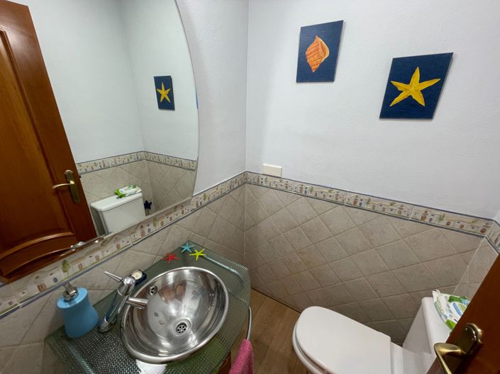 Image No.11-4 Bed Property for sale