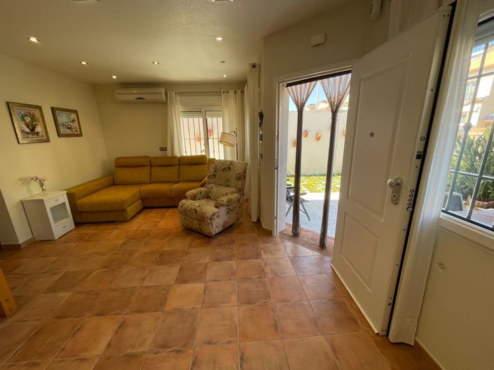 Image No.11-4 Bed Property for sale