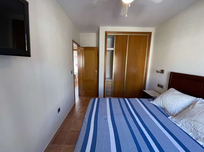 Image No.20-4 Bed Property for sale